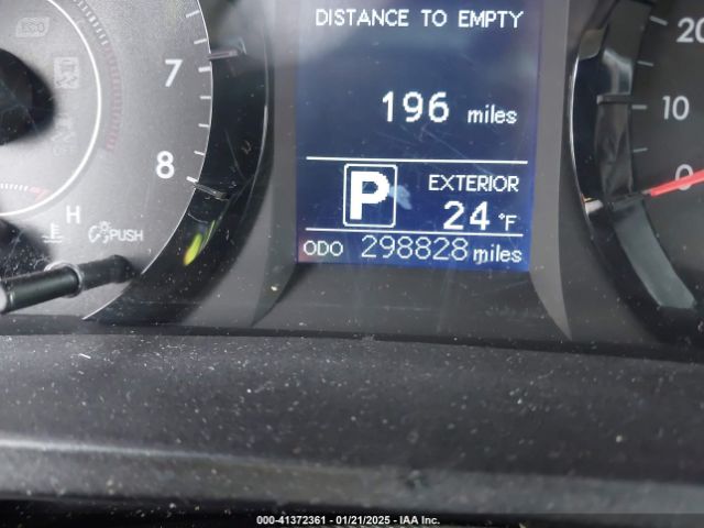 5TDKK3DC1FS568899 Toyota Sienna Le 8 Passenger