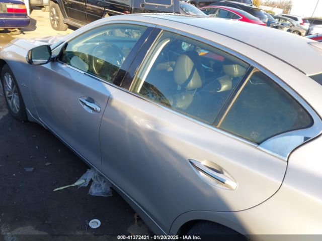 JN1EV7AR7HM832424 Infiniti Q50 3.0t Premium