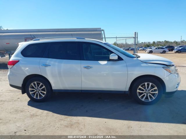 5N1AR2MN8FC708219 Nissan Pathfinder Sv
