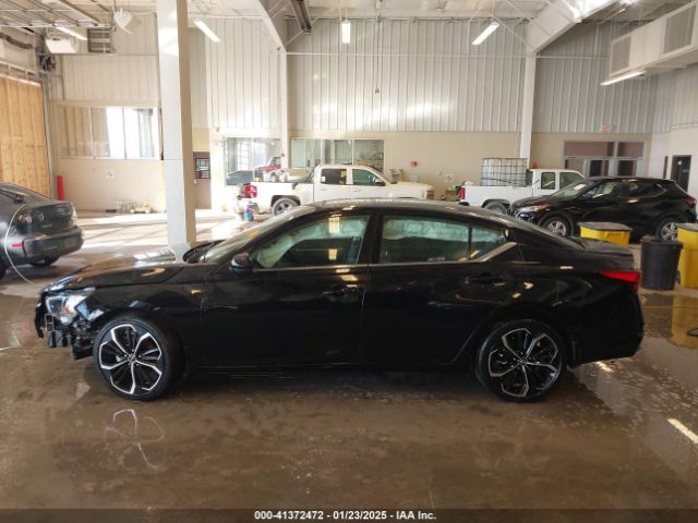 1N4BL4CW9RN379772 Nissan Altima Sr Intelligent Awd