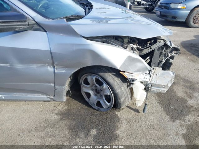 19XFC2F67KE203650 Honda Civic Lx