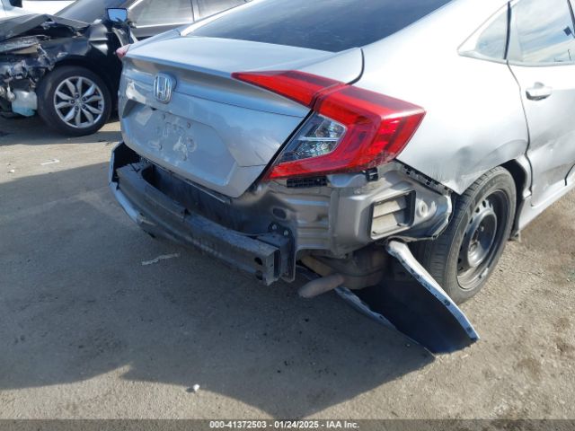 19XFC2F67KE203650 Honda Civic Lx