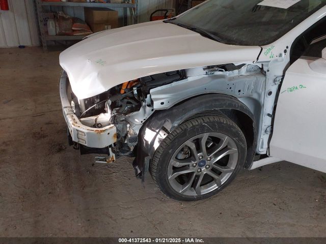 3FA6P0RU3LR139755 Ford Fusion Hybrid Titanium