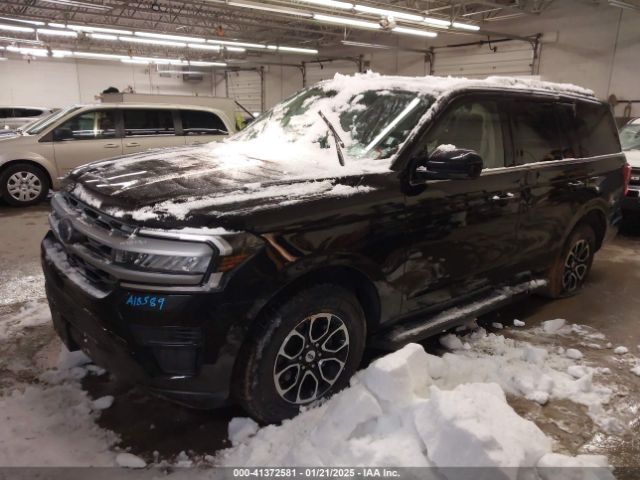 1FMJU1J89REA18589 Ford Expedition Xlt