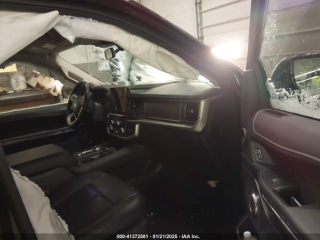 1FMJU1J89REA18589 Ford Expedition Xlt