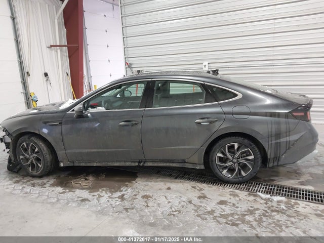 Hyundai SONATA SEL 2025 KMHL64JAXSA432310 Image 15