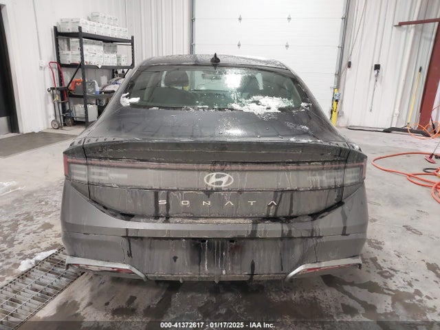 Hyundai SONATA SEL 2025 KMHL64JAXSA432310 Image 17