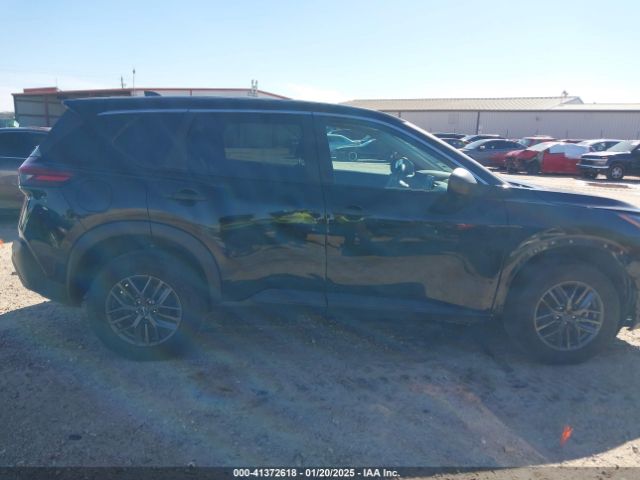 5N1BT3AA7PC788465 Nissan Rogue S Fwd