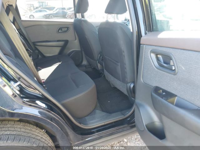 5N1BT3AA7PC788465 Nissan Rogue S Fwd