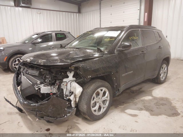 3C4NJDBN2RT110535 Jeep Compass Latitude 4x4