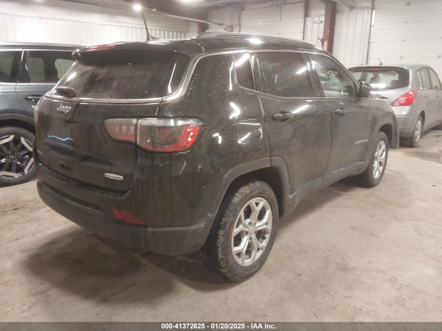 3C4NJDBN2RT110535 Jeep Compass Latitude 4x4