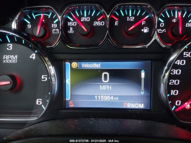1GNSKBKC8FR157843 Chevrolet Tahoe Lt