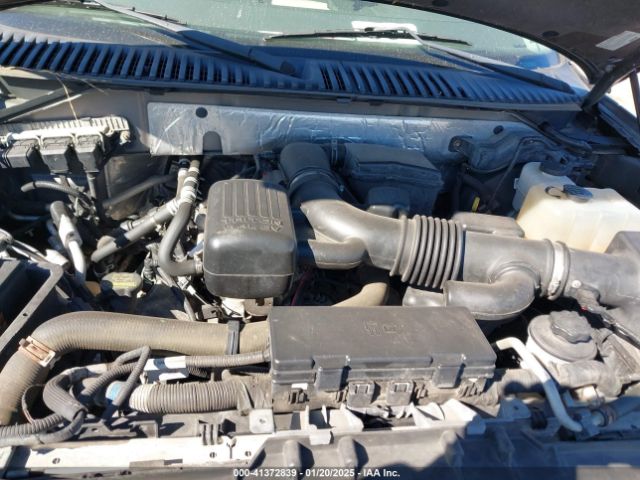 1FMJU1J58EEF02558 Ford Expedition Xlt