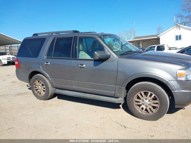 1FMJU1J58EEF02558 Ford Expedition Xlt
