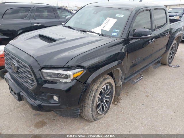 3TMCZ5AN3NM513077 Toyota Tacoma Trd Sport