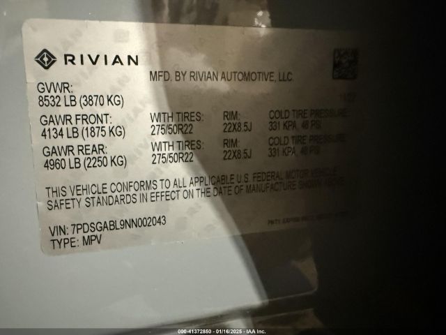 2022 RIVIAN R1S 7PDSGABL9NN002043 Photo 8
