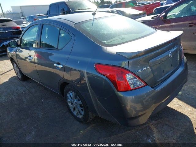 Nissan Versa 1.6 Sv 2018 3N1CN7AP4JL880937 Image 3