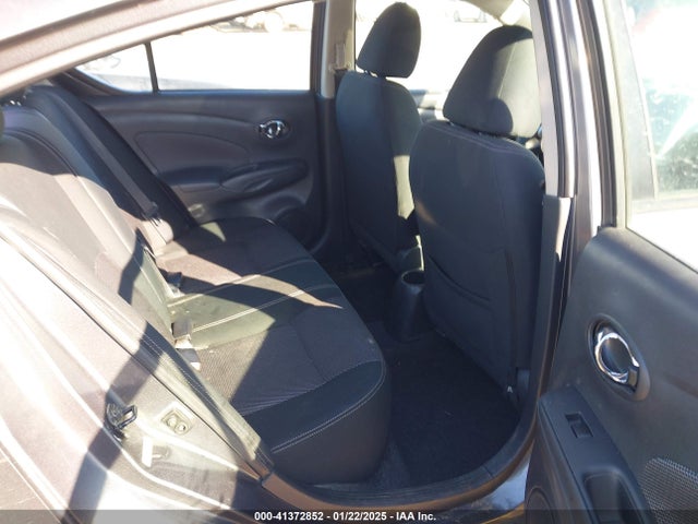 Nissan Versa 1.6 Sv 2018 3N1CN7AP4JL880937 Image 8