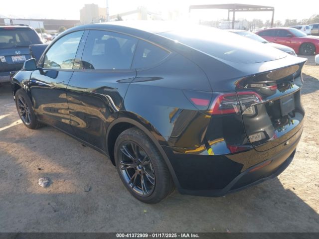 7SAYGDED3SF267920 Tesla Model Y Long Range Dual Motor All-wheel Drive