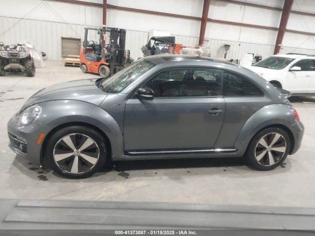 3VWVT7AT8EM630655 Volkswagen Beetle 2.0t R-line