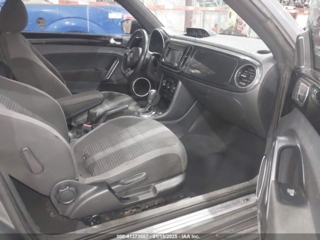 3VWVT7AT8EM630655 Volkswagen Beetle 2.0t R-line