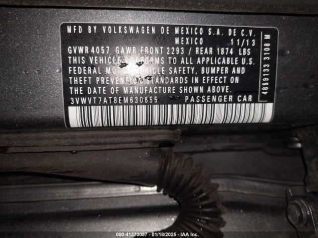 3VWVT7AT8EM630655 Volkswagen Beetle 2.0t R-line