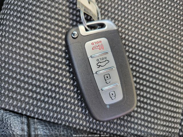 KMHTC6AD0FU242003 Hyundai Veloster