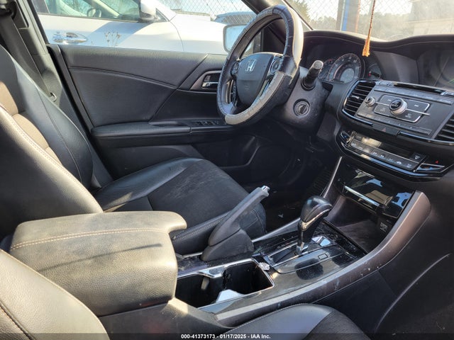 1HGCR2F54GA135408 Honda Accord