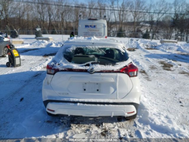 3N1CP5BV4NL527471 Nissan Kicks S Xtronic Cvt