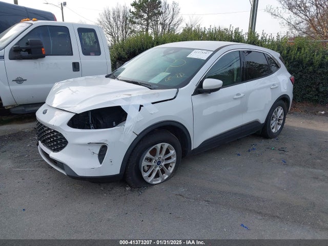 Ford ESCAPE SE 2020 1FMCU0G62LUB49644 Image 2