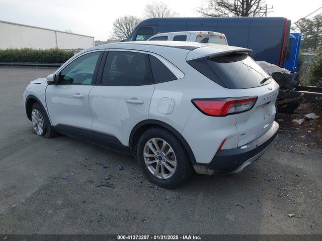 Ford ESCAPE SE 2020 1FMCU0G62LUB49644 Image 3