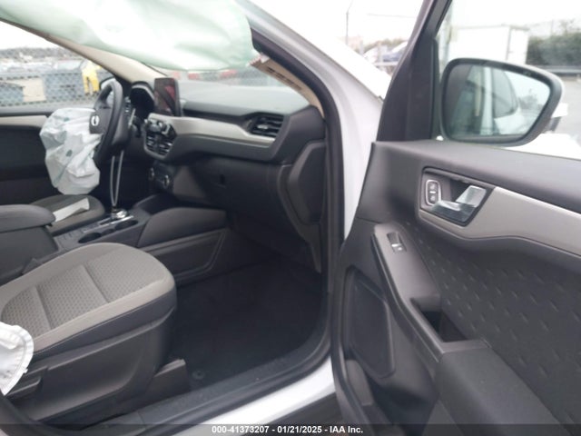 Ford ESCAPE SE 2020 1FMCU0G62LUB49644 Image 5