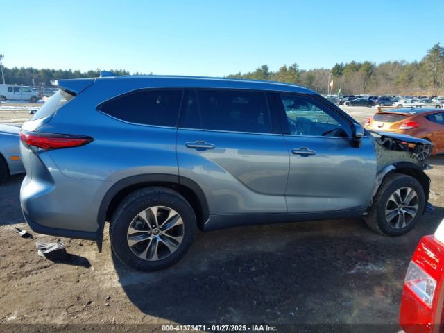 5TDGZRBH7MS153893 Toyota Highlander Xle
