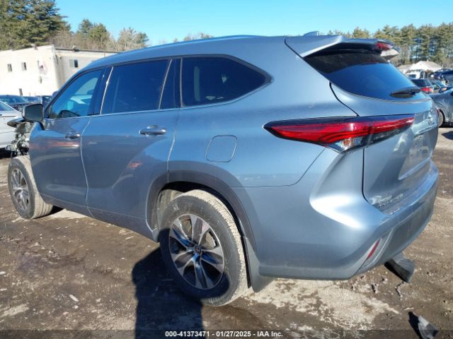 5TDGZRBH7MS153893 Toyota Highlander Xle