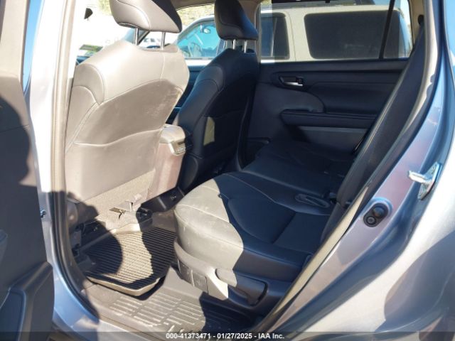 5TDGZRBH7MS153893 Toyota Highlander Xle