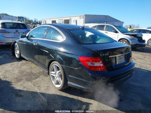 WDDGJ4HB2FG386158 Mercedes-Benz C 250