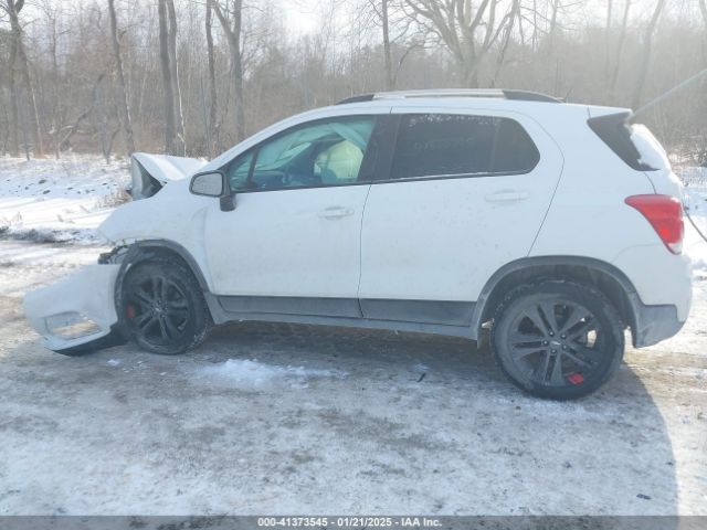 KL7CJPSB5LB322690 Chevrolet Trax Awd Lt