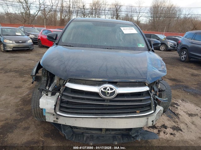 5TDZARFH6GS022128 Toyota Highlander Le
