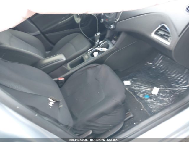 1G1BC5SM0H7179228 Chevrolet Cruze Ls Auto