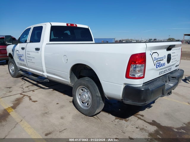 3C6UR5HL3RG253266 RAM 2500 Tradesman  4x4 8' Box