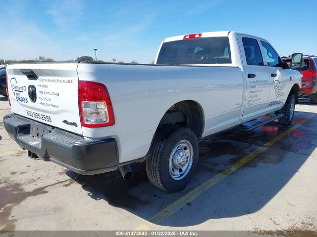 3C6UR5HL3RG253266 RAM 2500 Tradesman  4x4 8' Box