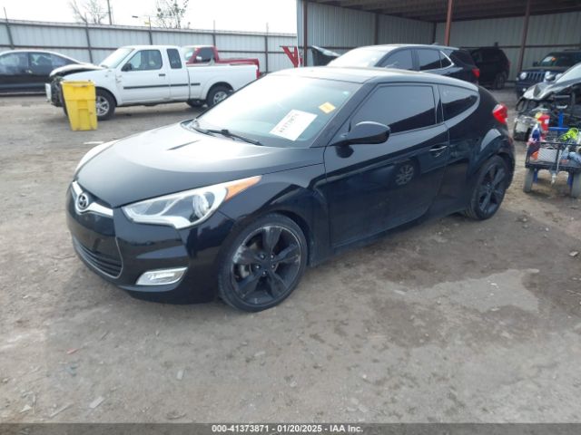 KMHTC6AD2GU273299 Hyundai Veloster