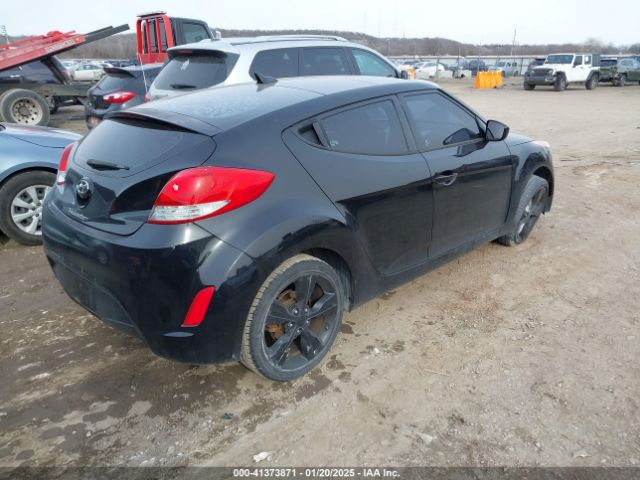 KMHTC6AD2GU273299 Hyundai Veloster