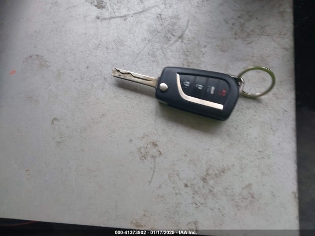 4T1B11HK5JU003550 Toyota CAMRY LE