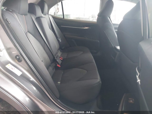 4T1B11HK5JU003550 Toyota CAMRY LE