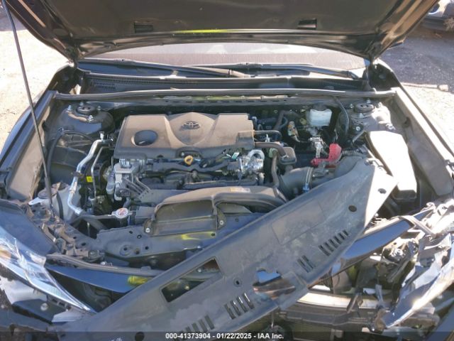 4T1C11AK8NU670925 Toyota CAMRY LE