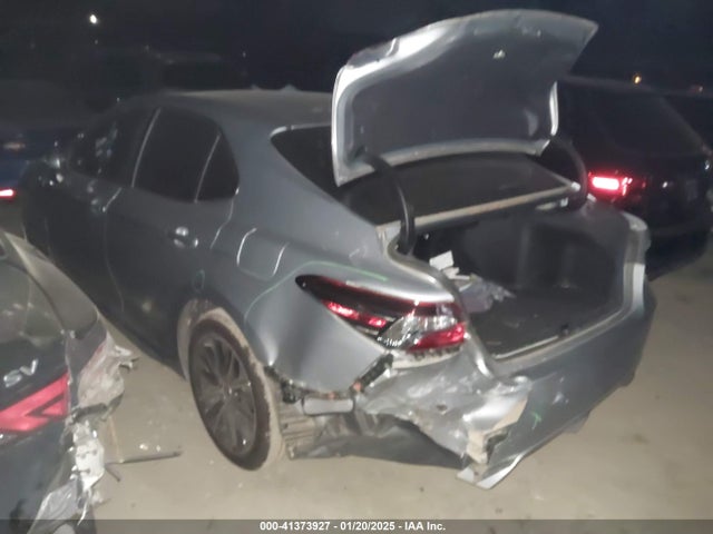 4T1G11AK5MU428870 Toyota CAMRY SE