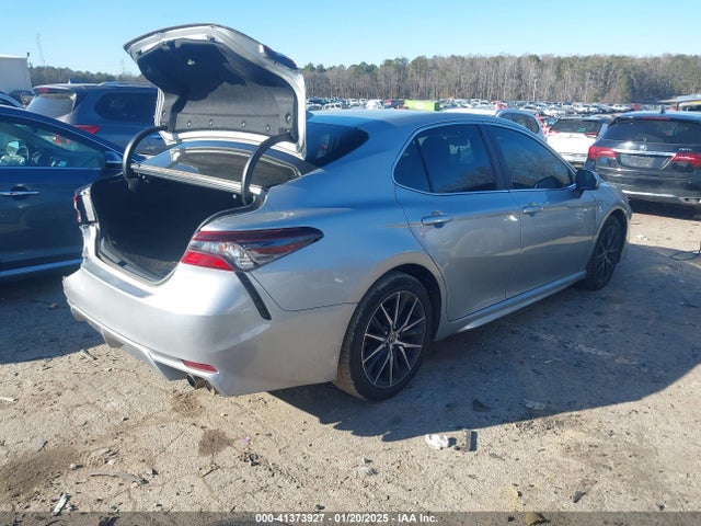 4T1G11AK5MU428870 Toyota CAMRY SE