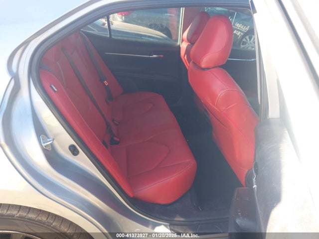 4T1G11AK5MU428870 Toyota CAMRY SE