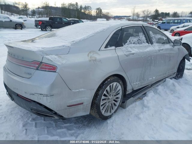 3LN6L2J92ER832064 Lincoln MKZ
